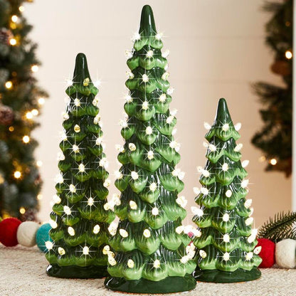 🔥HOT SALE - Retro Hand-Painted Tabletop Christmas Trees🎄